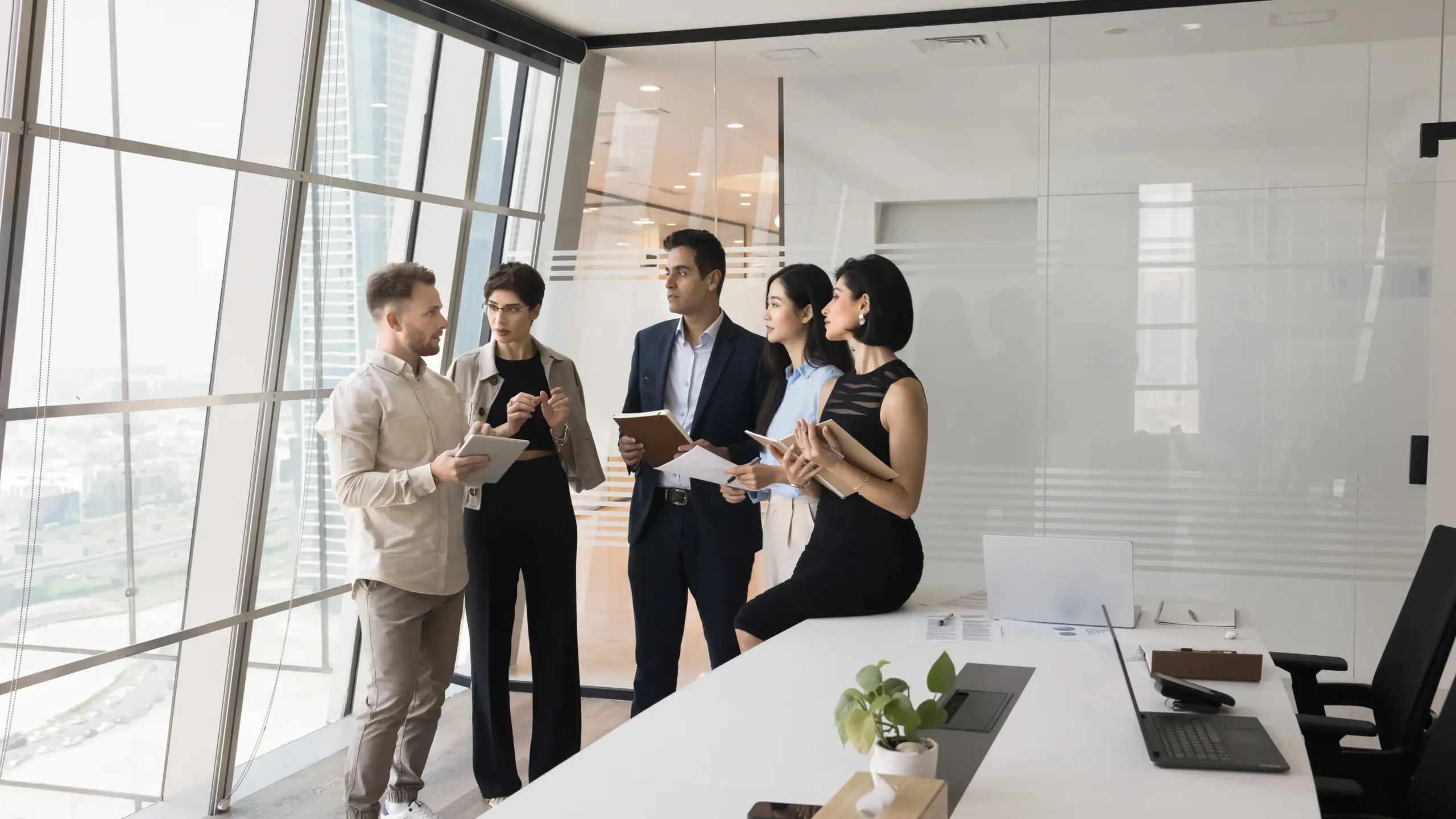 Team meeting in city office